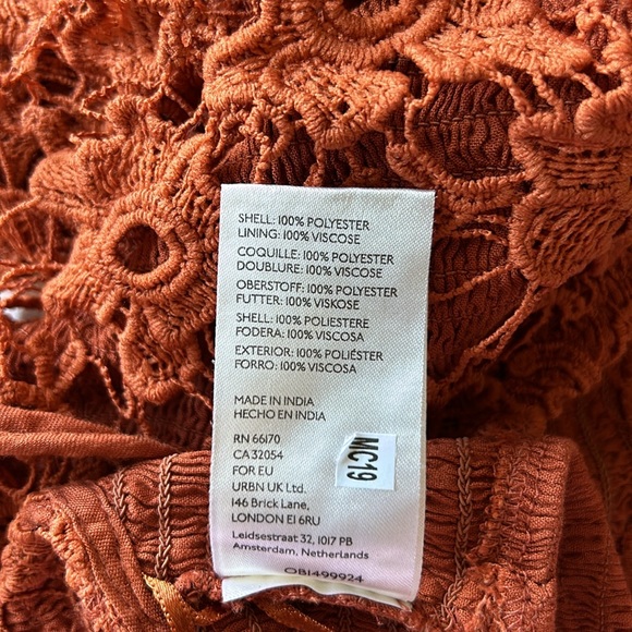 FREE PEOPLE CROCHET HALTER SHIRT TOP SIZE XS NWOT - Picture 10 of 10